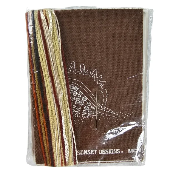 Jiffy Stitchery Needlepoint Embroidery Kit Lot of 3 Vintage Vase and Shell NWT - Picture 11 of 11